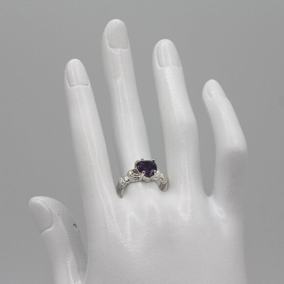 Jewelry Claddagh ring Irish symbol of love loyalty friendship silver purple new - Picture 4 of 8